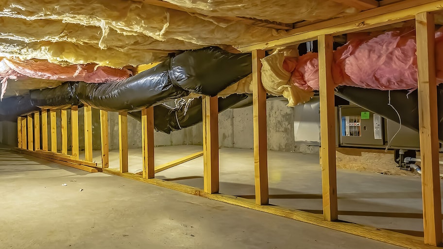 crawl space prepared for an encapsultion